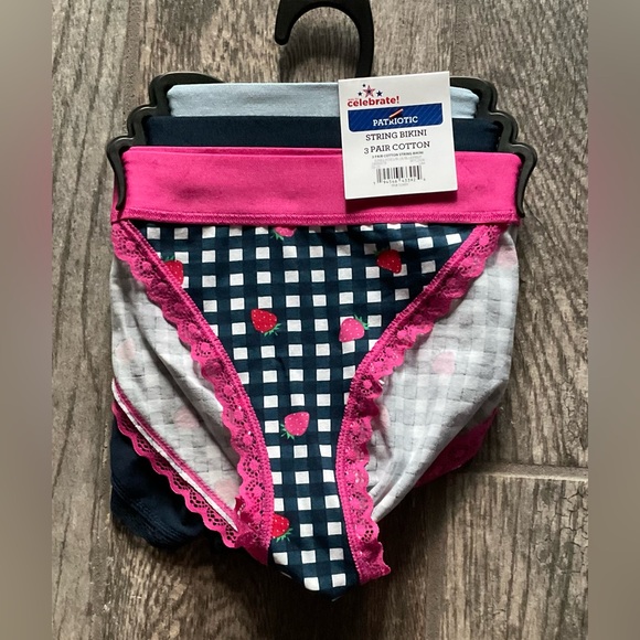 New 3 pairs of Way to Celebrate Cotton String Bikini Panties Size S Multicolor - Picture 1 of 3